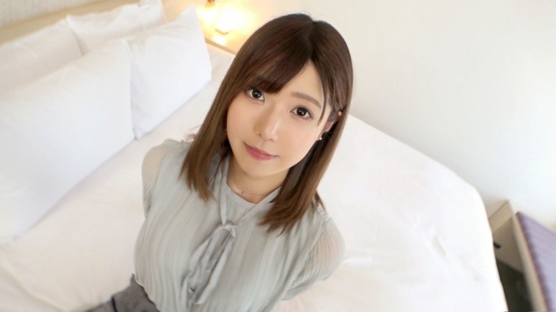 SIRO-4456 – [First shot] [A beautiful receptionist with a gap] [A sincere service..] Takamine Hana, who stands at the reception, panted obscenely and felt too much, and she begged for ejaculation with teary eyes. AV application → AV experience shooting 14