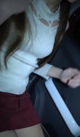 FC2-PPV-1527682 – There is one bonus video *1600pt → 800pt [Exposure] Put a slender beauty in a car, expose it in the running car and ejaculate in the mouth